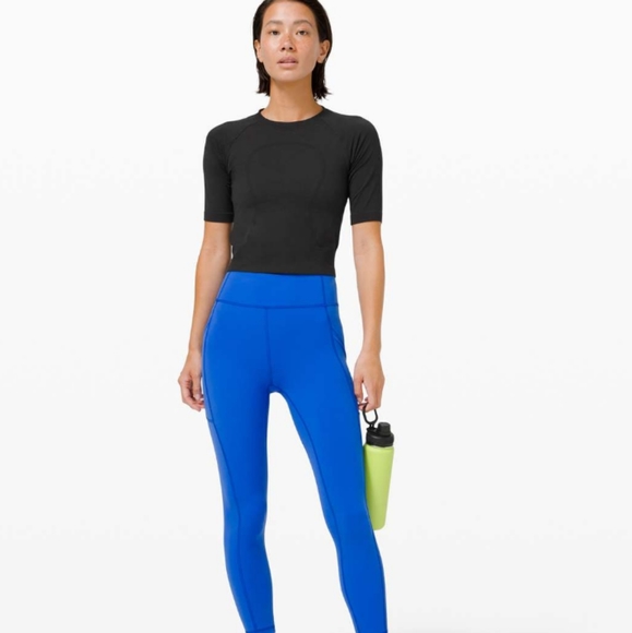 Lululemon Swiftly Train Short Sleeve 2.0 - Picture 4 of 7